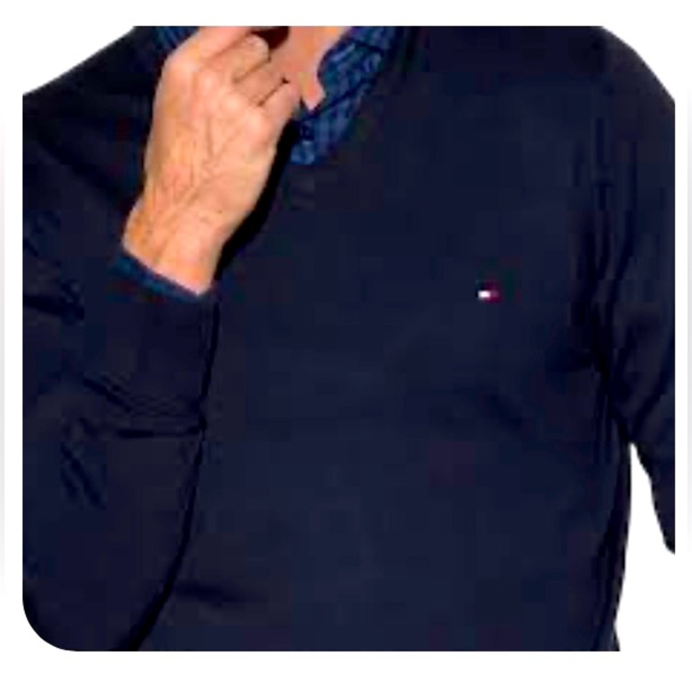Tommy Hilfiger Pull-on V-Neck Sweater